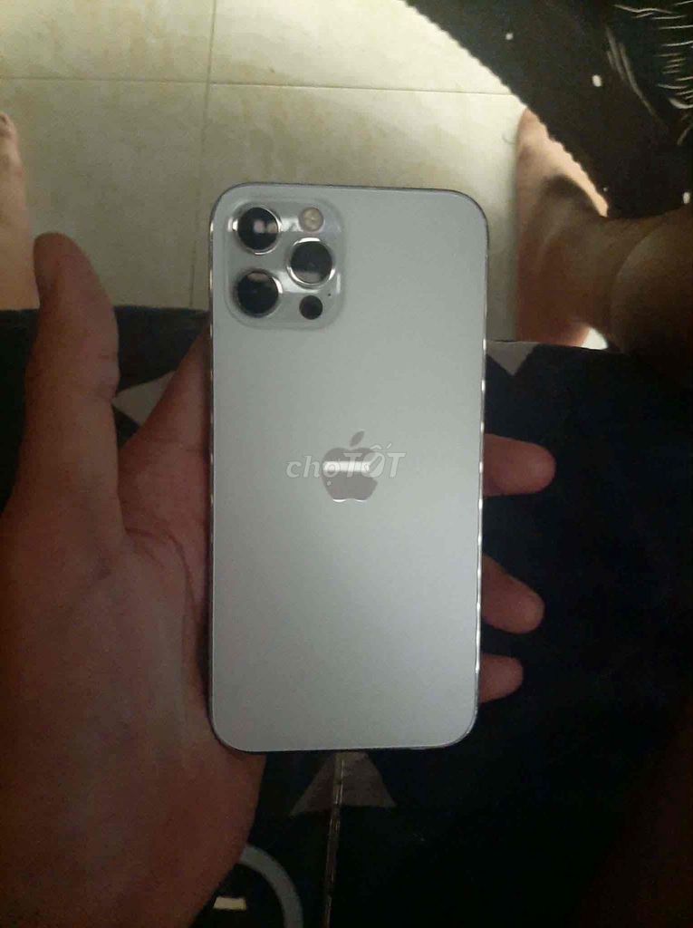 Apple iPhone 12 Pro 256GB Trắng Nhật 98%. Mua bán Điện thoại tại Thành phố Thủ Đức Tp Hồ Chí Minh được đăng bởi Trịnh Chí Thiên hình 1
