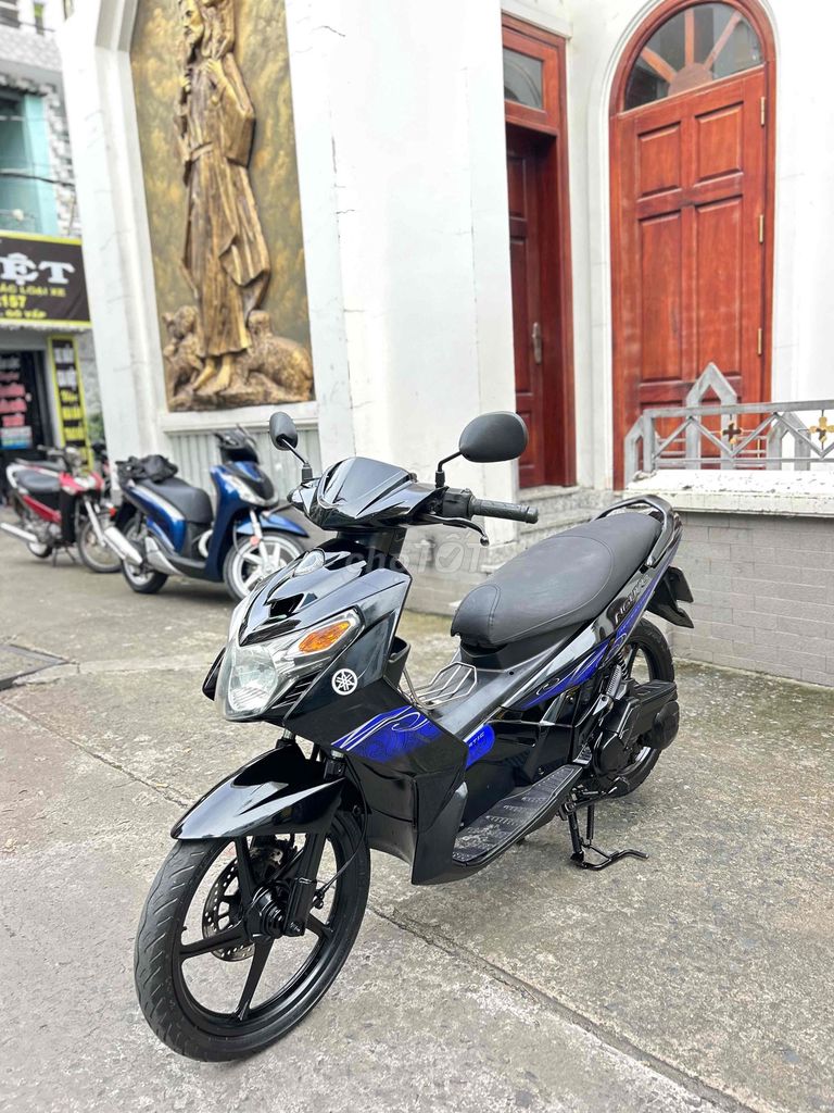 Bán chiếc xe Yamaha novo3. Mua bán Xe máy tại Quận Gò Vấp Tp Hồ Chí Minh được đăng bởi Xe Máy Gia Kiệt Luxury 1 hình 3