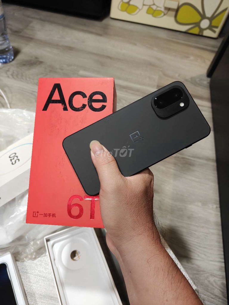 OnePlus Ace 6T(12/256)likenew fullbox có gl. Mua bán Điện thoại tại Quận 5 Tp Hồ Chí Minh được đăng bởi Strawberry Táo hình 1