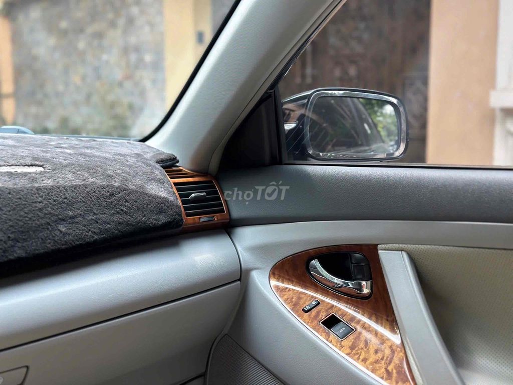 Toyota Camry Mỹ LE 2.5 sx 2009 siêu đẹp. Mua bán Ô tô tại Quận Cầu Giấy Hà Nội được đăng bởi Cao Quý hình 17