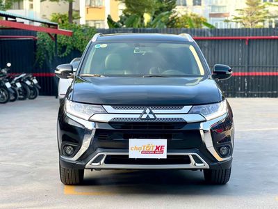 Xả giá Mitsubishi Outlander 2020 xe gia đình