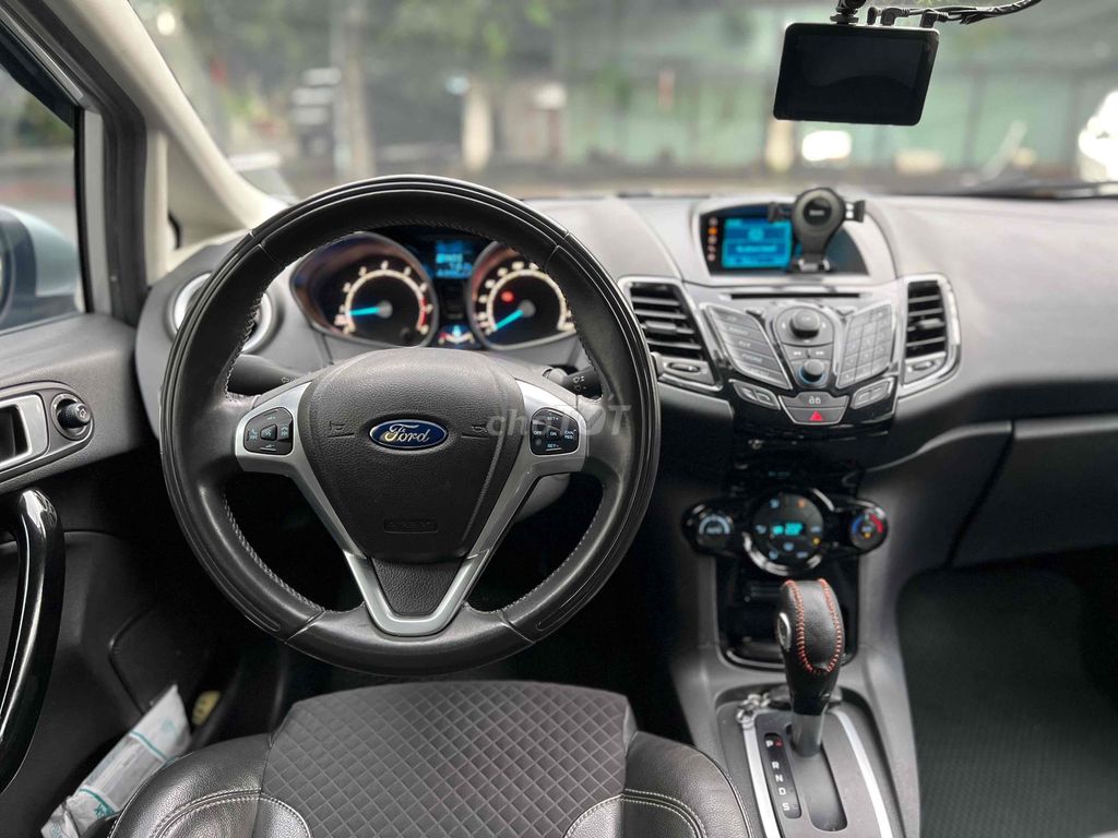 XE GIA ĐÌNH BÁN - Fiesta Cọp 63.000 KM Đẹp chất💯💯. Mua bán Ô tô tại Quận Gò Vấp Tp Hồ Chí Minh được đăng bởi DHAUTO FORD CHUYÊN XE FORD LƯỚT CHÂTD LƯỢNG CAO hình 12