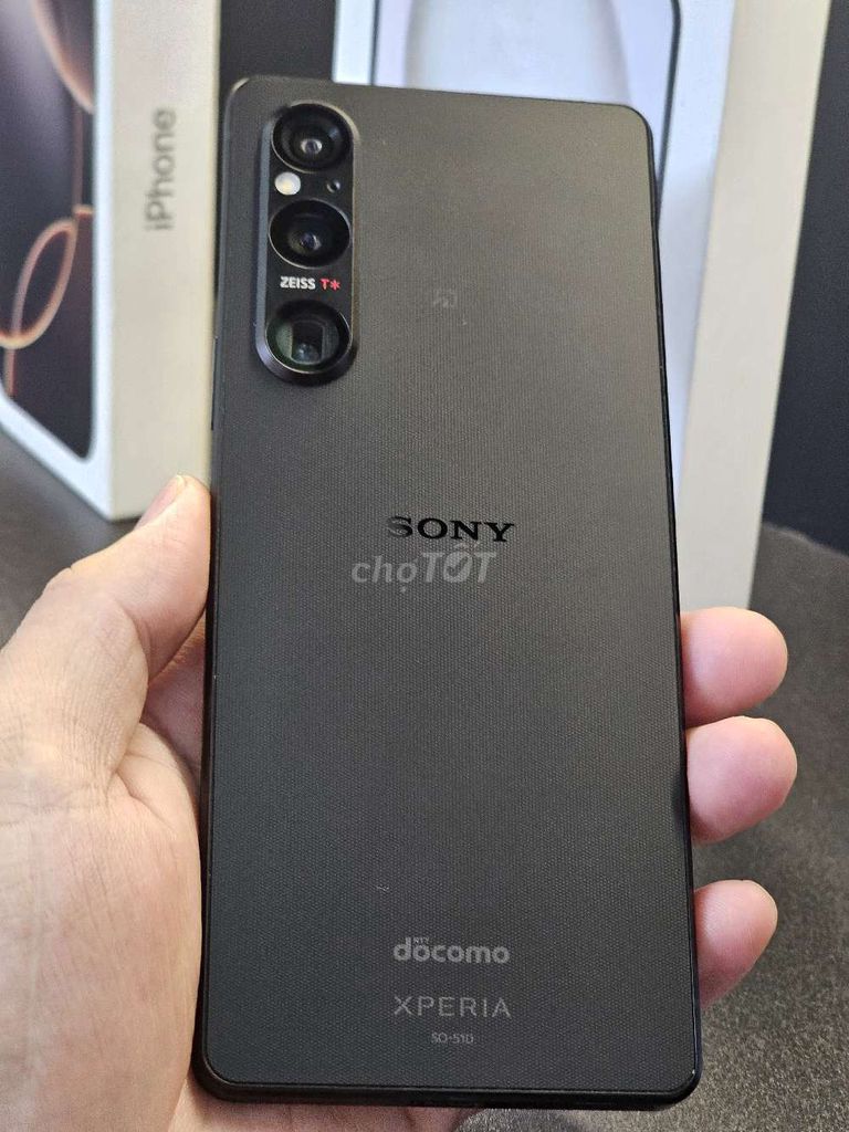 Sony Xperia 1 Mark V Đen 98-99% Nguyên zin. Mua bán Điện thoại tại Quận Ninh Kiều Cần Thơ được đăng bởi Thinhmobile Cần thơ  hình 1