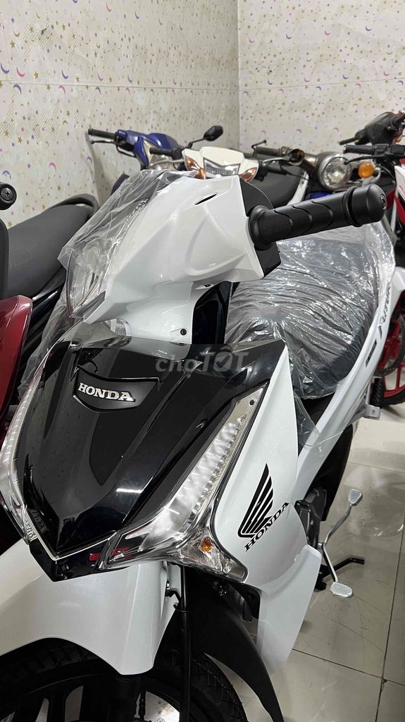 Future 2025 mới. Mua bán Xe máy tại Thành phố Sa Đéc Đồng Tháp được đăng bởi XE MÁY 66 ĐỒNG THÁP hình 3