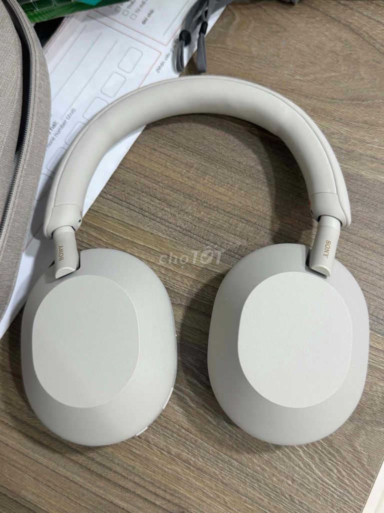 Tai nghe Sony WH-1000XM5 Xám. Mua bán Tivi, Âm thanh tại Quận Phú Nhuận Tp Hồ Chí Minh được đăng bởi Từ Đức hình 1