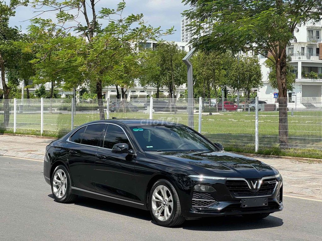 VinFast Lux A2.0 plus 2021 - 36000 km. Mua bán Ô tô tại Quận Thanh Xuân Hà Nội được đăng bởi Trần Quang Huy hình 2