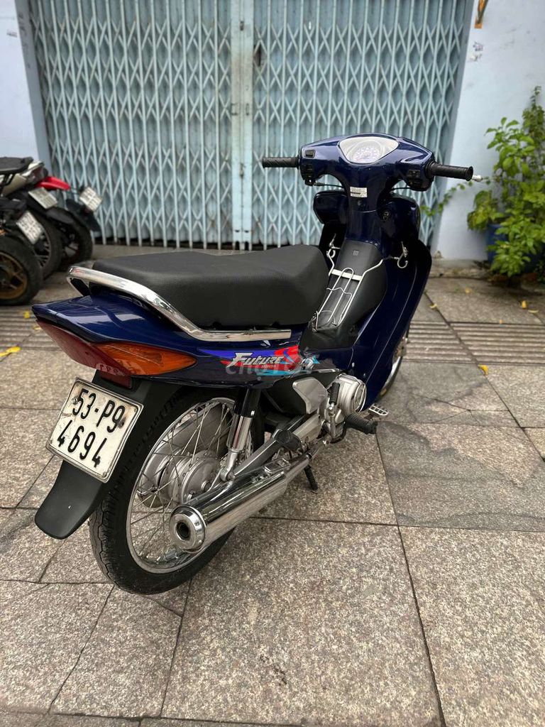 Honda future 2002 mới 90% biển số thành phố. Mua bán Xe máy tại Quận Tân Phú Tp Hồ Chí Minh được đăng bởi Tuanduy hình 3