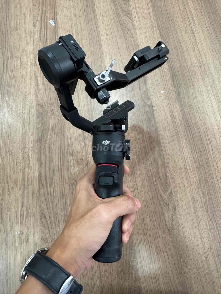 Gimbal DJI RS3 mini Đen. Mua bán Phụ kiện (Màn hình, Chuột...) tại Quận 1 Tp Hồ Chí Minh được đăng bởi Trung Nguyễn DJI hình 1