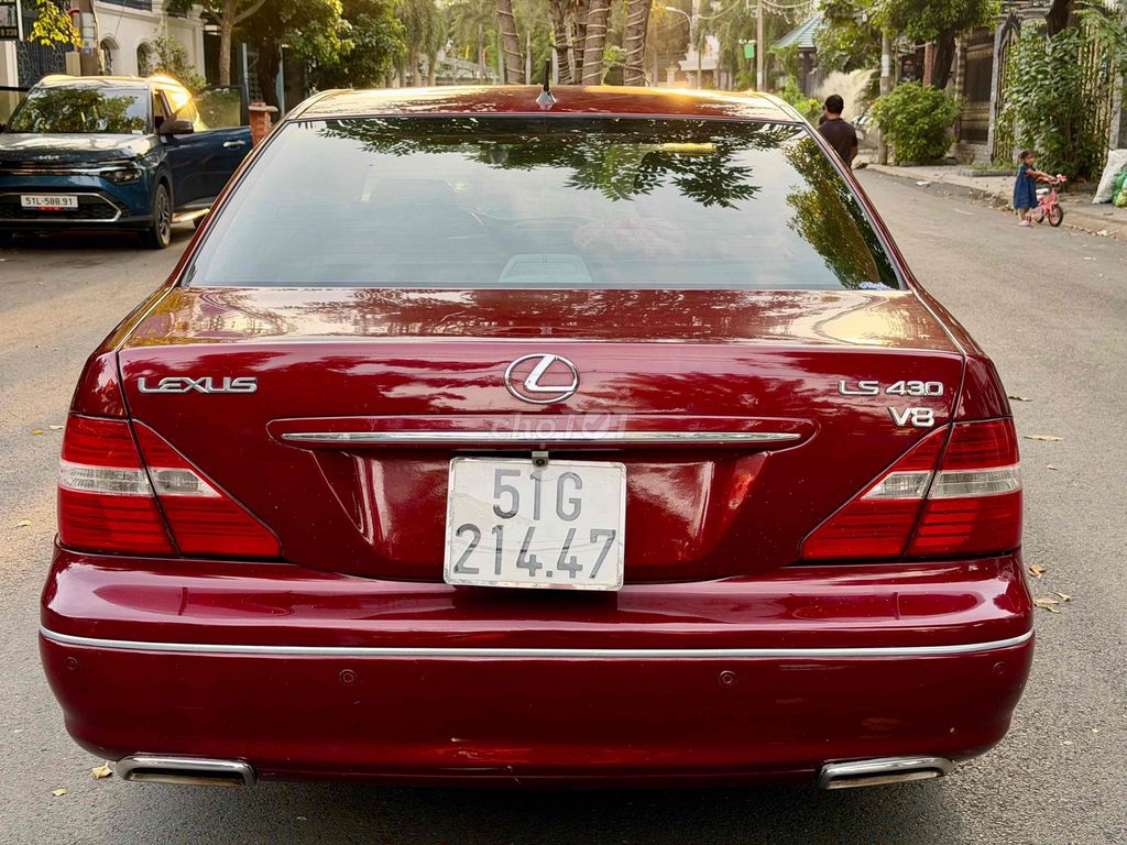Lexus LS430 date 2000 V8 4.3L xe đẹp. Mua bán Ô tô tại Quận Gò Vấp Tp Hồ Chí Minh được đăng bởi Kim Kim hình 5