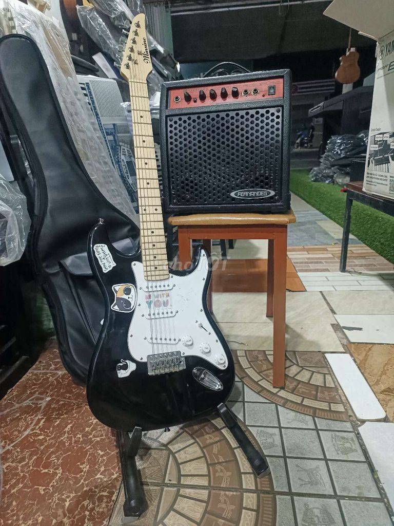 Đàn guitar điện đủ bộ