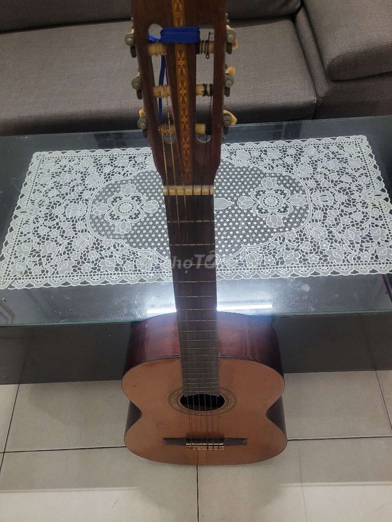 Đàn guitar Nhật- Độc, chất ***