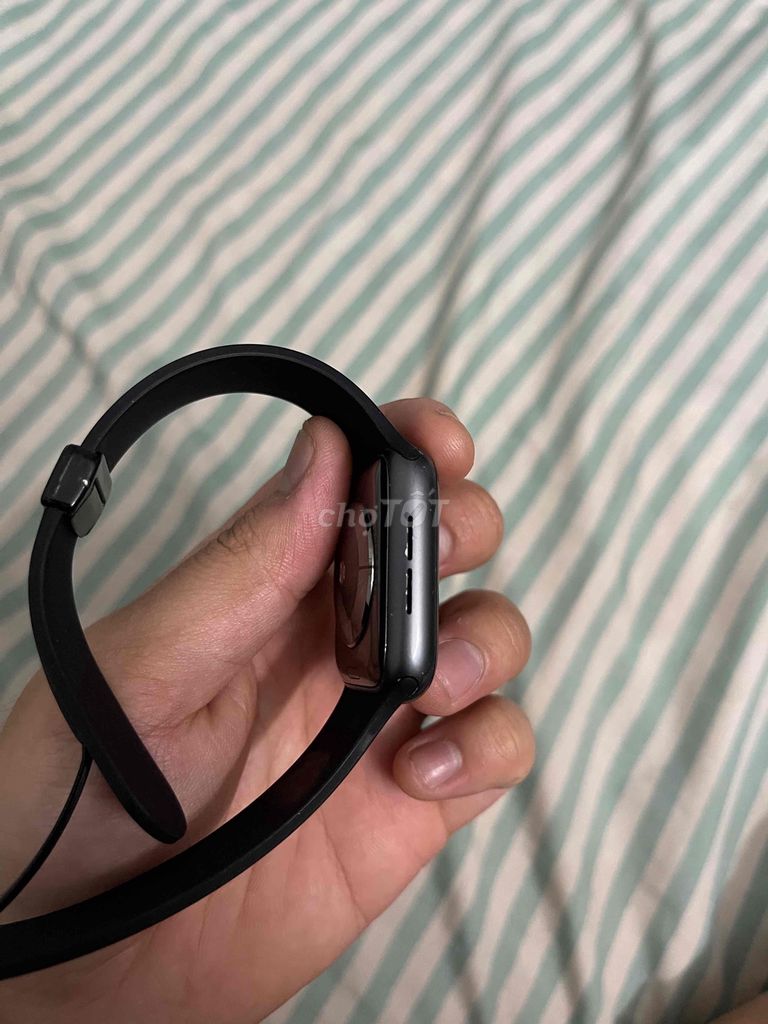 Bán apw sr4 44mm lte