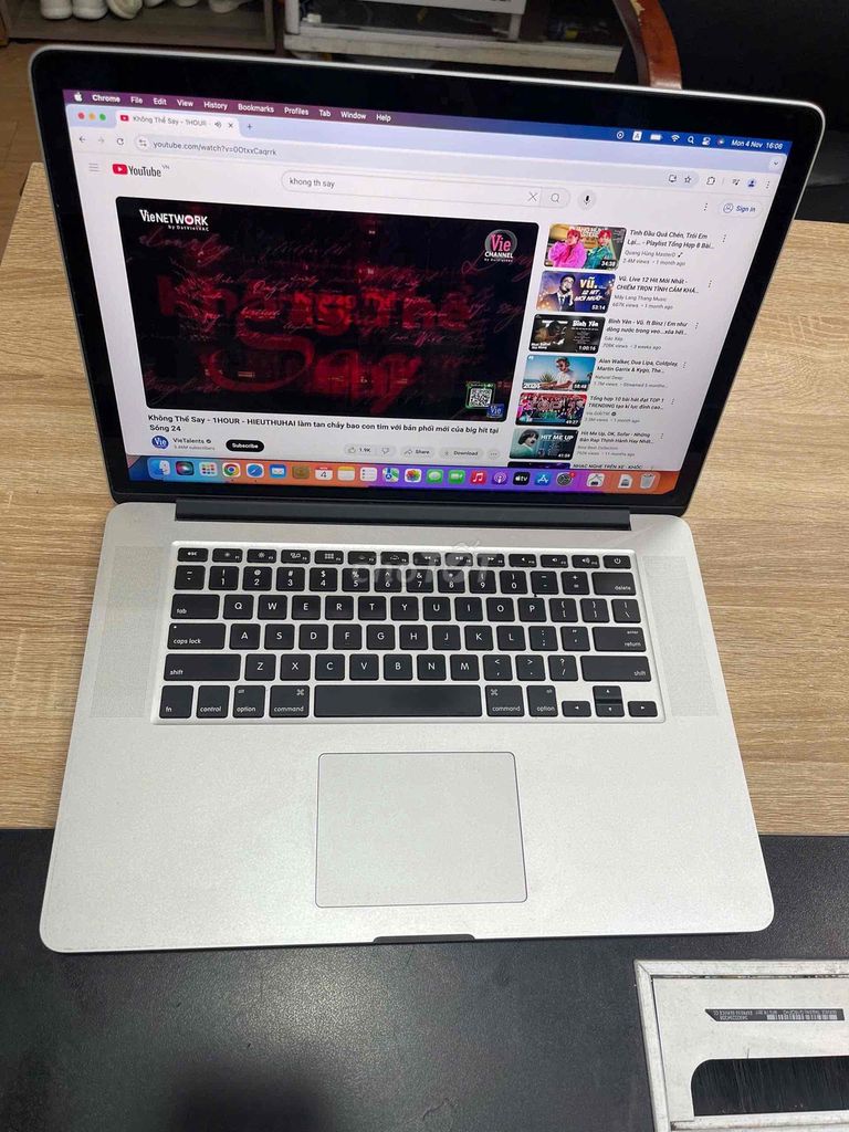 Macbook Pro 15 retina 2015 i7 2.2G Ram16GB MJLQ2