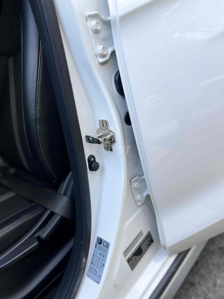 VinFast Fadil 2019 1.4 AT Premium - 60000 km. Mua bán Ô tô tại Thành phố Thuận An Bình Dương được đăng bởi Thành Nam hình 7