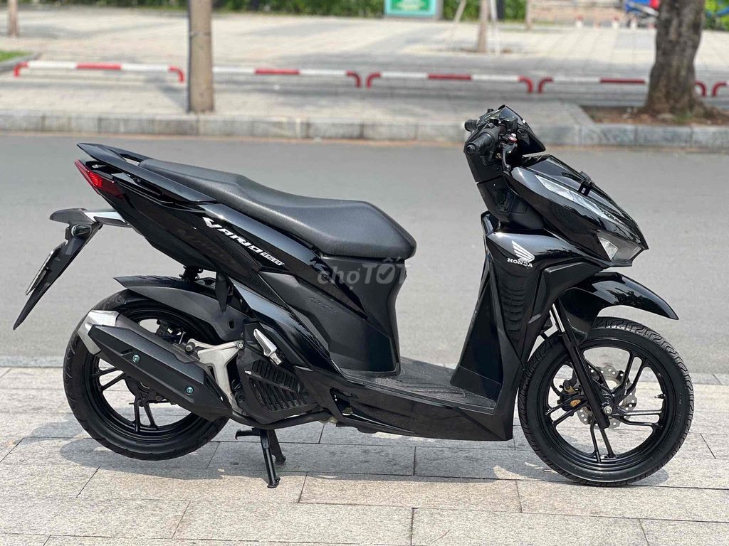Honda Vario 150 2020 Đen Sporty 18000 km. Mua bán Xe máy tại Quận 11 Tp Hồ Chí Minh được đăng bởi Hưng Từ hình 9
