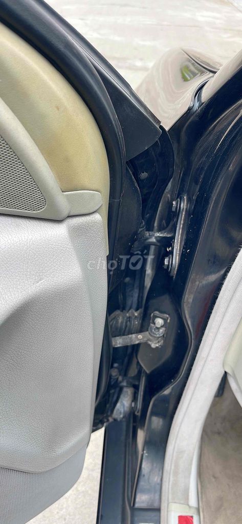 Mercedes Benz C Class 2004 C180K Classic  - 150000. Mua bán Ô tô tại Quận Ninh Kiều Cần Thơ được đăng bởi nguyen van tai hình 12