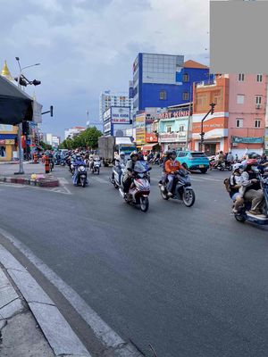 CHO THUÊ NHÀ NGUYÊN CĂN GỐC NGÃ TƯ ĐÈN ĐỎ Q.TP Dt 4x23 trệt 2 lầu 25tr. Cho thuê văn phòng, mặt bằng kinh doanh tại Quận Tân Phú Tp Hồ Chí Minh được đăng bởi le van chi linh