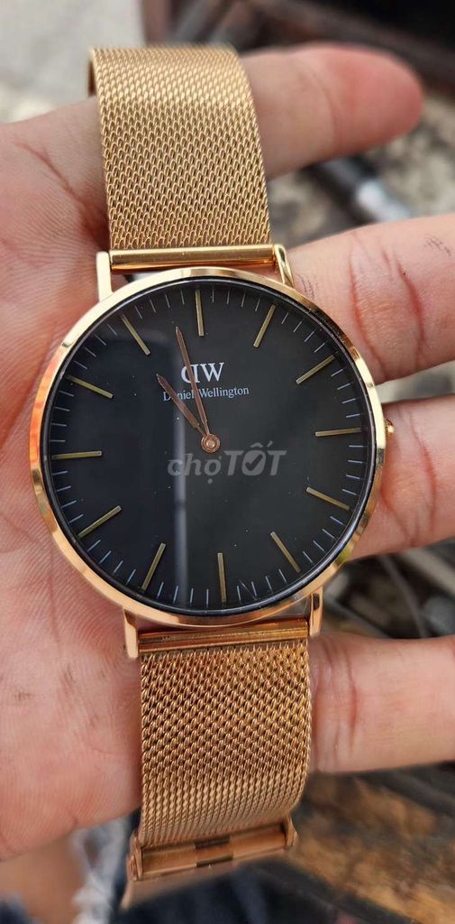 Mới đeo vài lần đẹp như mới. Mua bán Đồng hồ tại Thị xã Phú Mỹ Bà Rịa - Vũng Tàu được đăng bởi Phan Quí hình 4