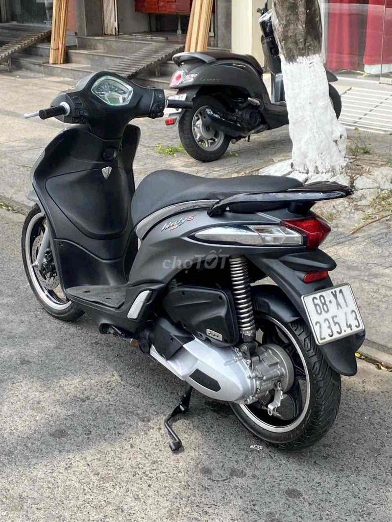 ✅✅ PIAGO LIBERTY ABS 2016 MÀU XÁM CỰC ĐẸP MÁY MÓC. Mua bán Xe máy tại Thành phố Rạch Giá Kiên Giang được đăng bởi Kali  hình 2