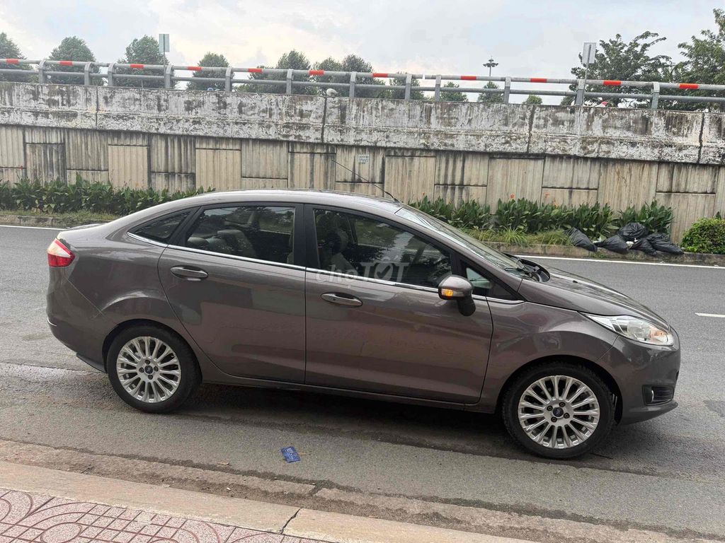 Ford Focus 2017 Коричневый АКПП