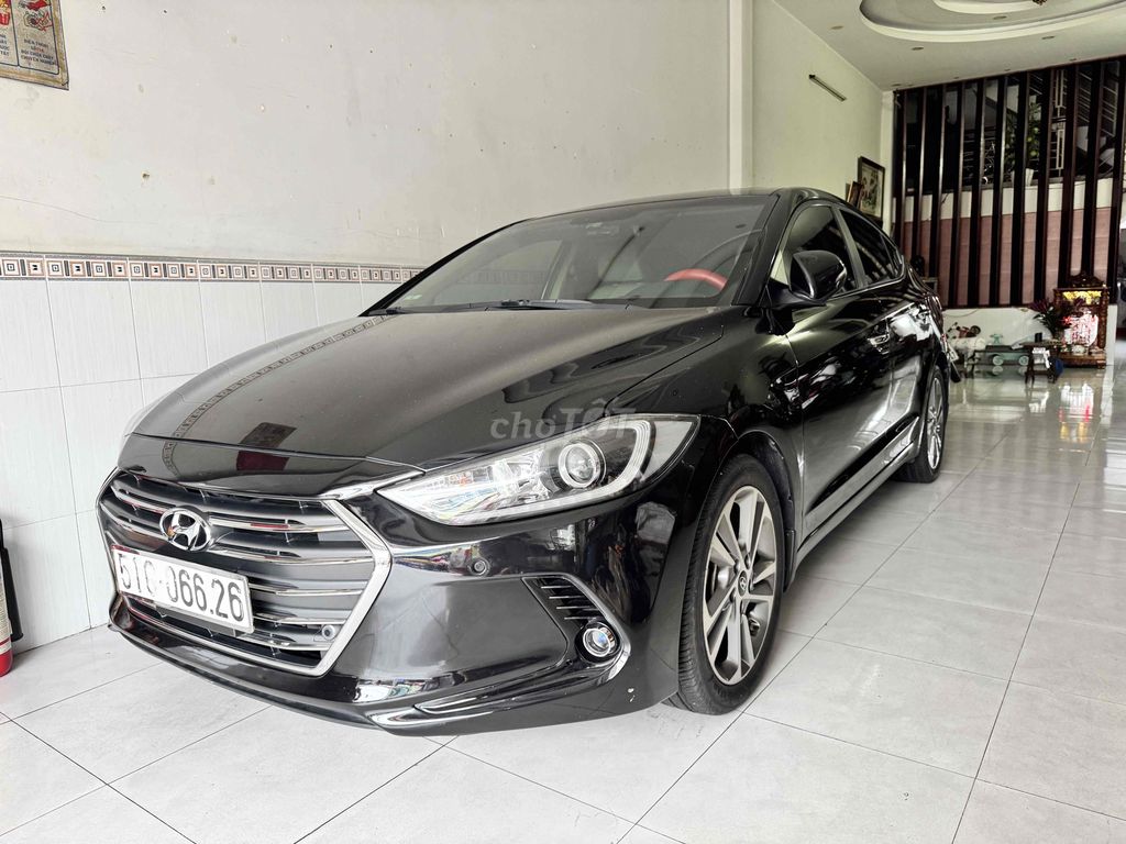 Hyundai Elantra 2018 2.0 AT - 90000 km. Mua bán Ô tô tại Quận 8 Tp Hồ Chí Minh được đăng bởi Võ Trần Nhựt Anh Phúc hình 3