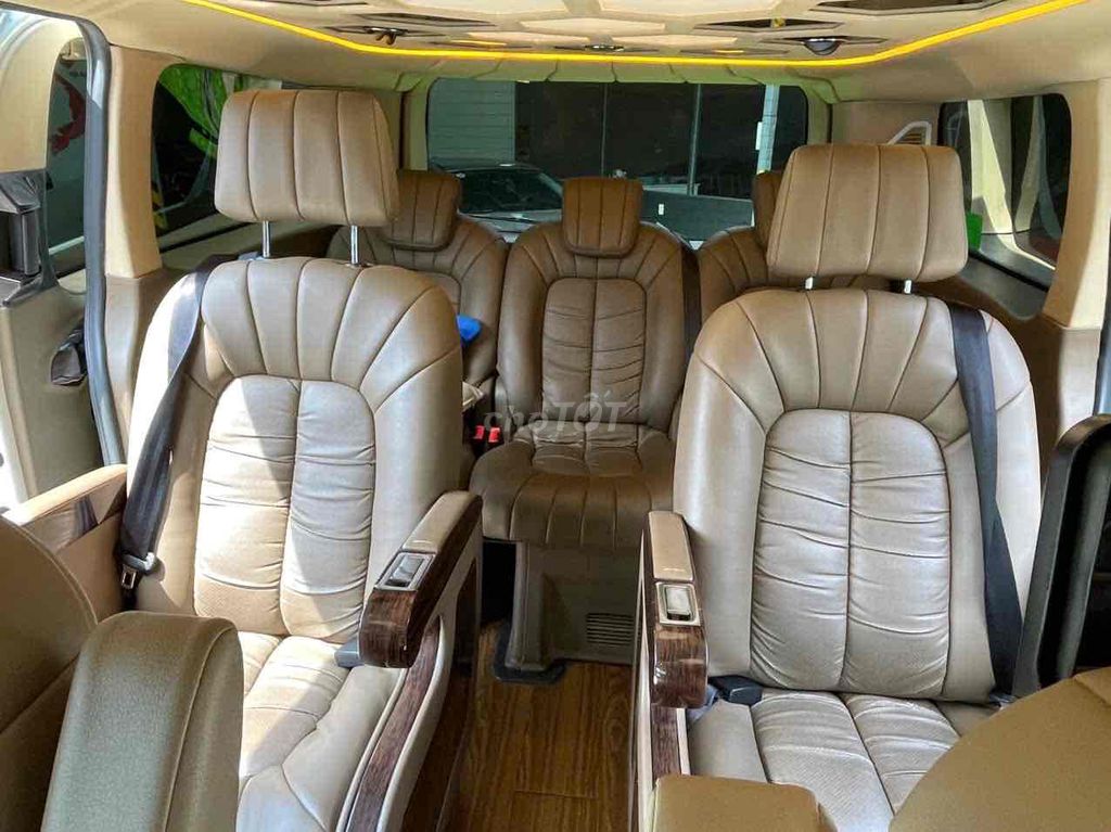 Ford Tourneo 2020 Limousine 2.0 AT - 72000 km. Mua bán Ô tô tại Quận Tân Phú Tp Hồ Chí Minh được đăng bởi Dũng sale ô tô hình 11