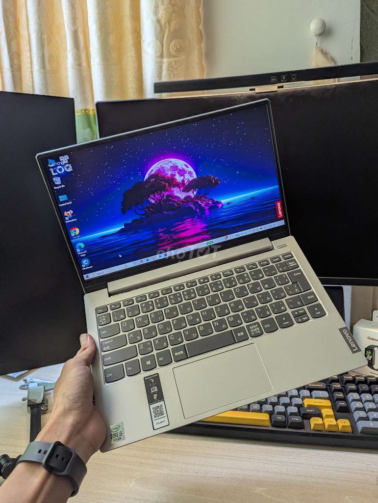 Lenovo i5 8GB/256GB 13 inch Bạc. Mua bán Laptop tại Quận Cái Răng Cần Thơ được đăng bởi Thái Duy Làm Lap hình 1