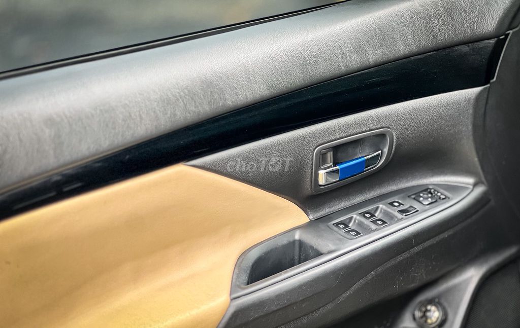 Outlander 2020 zin chính chủ. Mua bán Ô tô tại Quận 7 Tp Hồ Chí Minh được đăng bởi Lê Văn Đạt hình 4