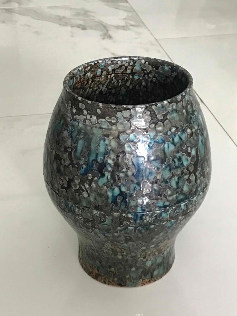 Bình gốm độc bản. Mua bán Đồ sưu tầm, đồ cổ tại Quận Ba Đình Hà Nội được đăng bởi Hằng Trần hình 1