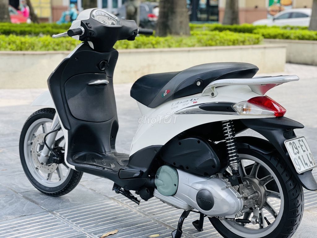 PIAGGIO LIBERTY 3VIE TRẮNG BIỂN 29 ĐK 215. Mua bán Xe máy tại Quận Nam Từ Liêm Hà Nội được đăng bởi Nam Anh hình 3