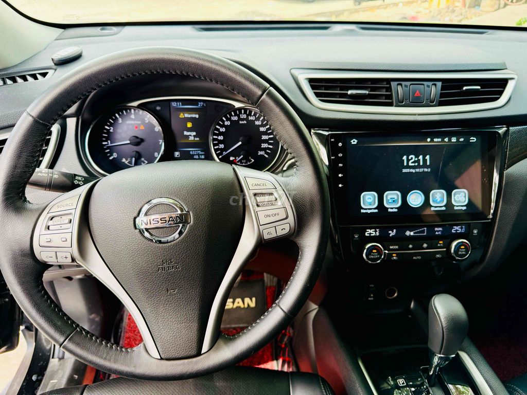 Nissan X-trail 2.5 Awd Premium. Mua bán Ô tô tại Quận Hoàng Mai Hà Nội được đăng bởi Phạm quang đồng hình 18