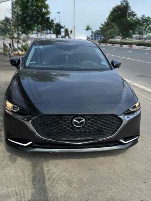 Mazda 3 Luxury 2022 Xám 5 chỗ xăng