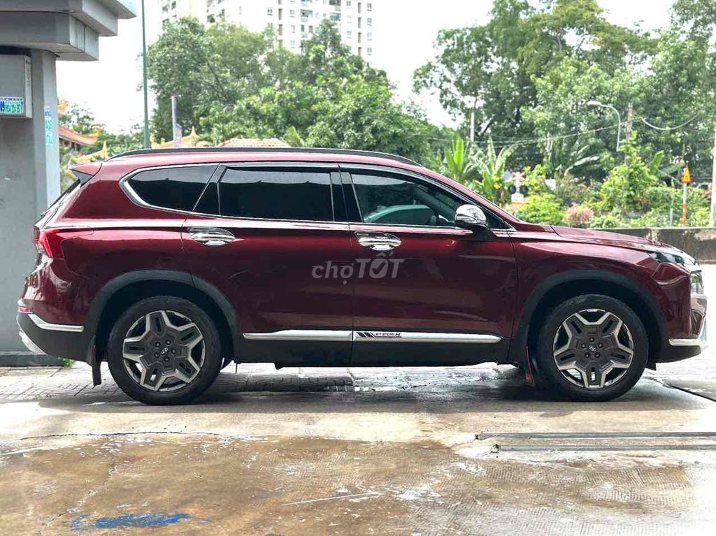 Hyundai Santafe Dầu cao cấp 2024 Đỏ 26.000km