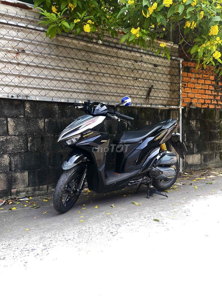 Honda Vario 125 2023 Đen bạc. Mua bán Xe máy tại Quận 12 Tp Hồ Chí Minh được đăng bởi Nguyễn Tuấn hình 1