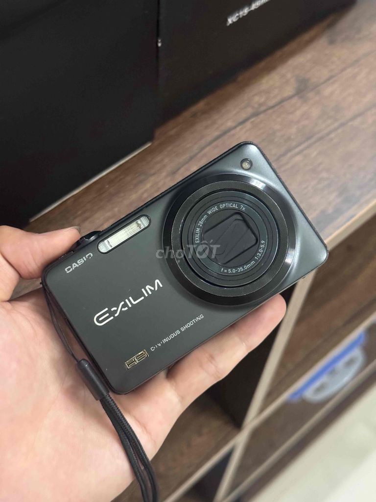 Máy ảnh Casio Exilim ZR10 Đen. Mua bán Máy ảnh, Máy quay tại Quận Thanh Khê Đà Nẵng được đăng bởi Sáng Phan Văn hình 1