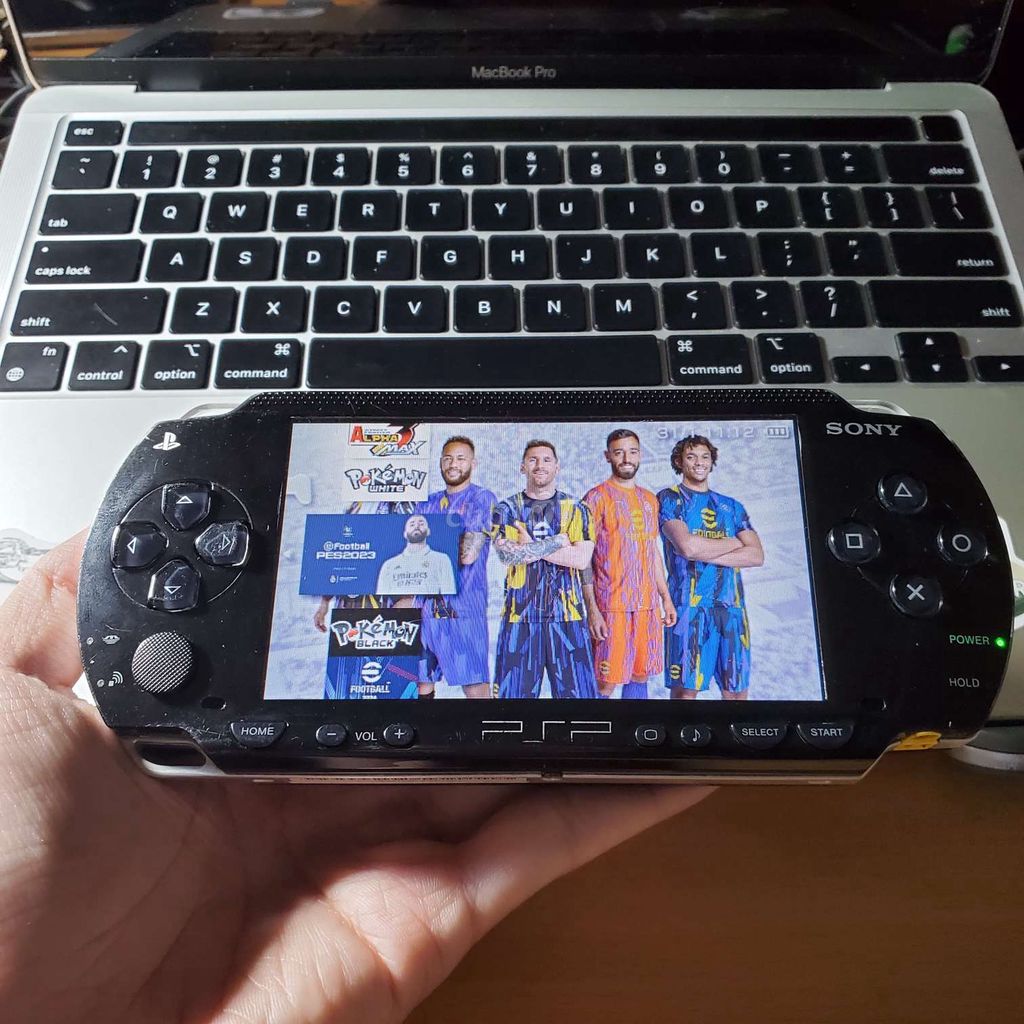 Psp 1k đã hắc ám kèm thẻ 32 gb