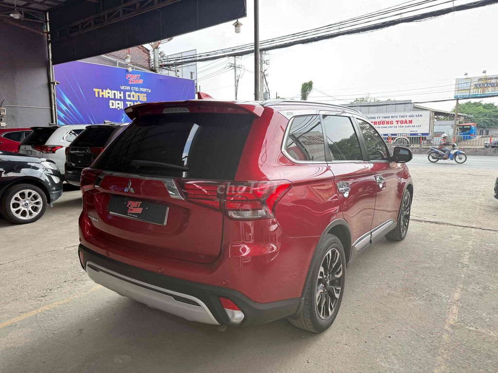 Mitsubishi Outlander 2021 photo 4