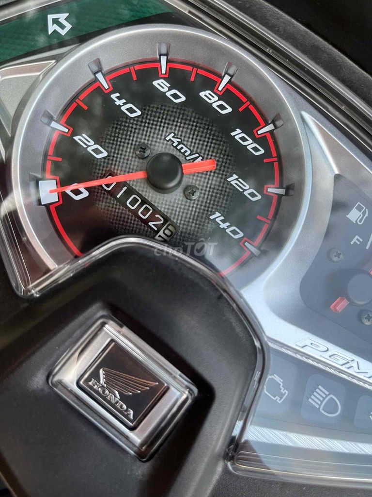 ab 2010 chạy 1 ngàn km kg có chiếc thứ 2 nhé. Mua bán Xe máy tại Thành phố Thuận An Bình Dương được đăng bởi Việt Thái hình 2