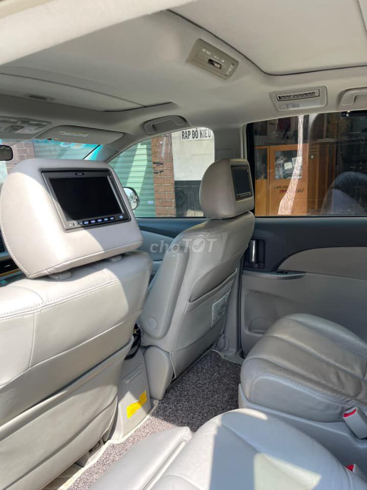 Toyota Previa 2008 số tự động màu vàng cát. Mua bán Ô tô tại Quận Gò Vấp Tp Hồ Chí Minh được đăng bởi Quang hình 5