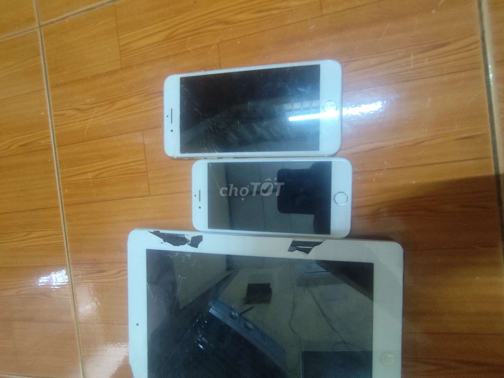 Apple iPad 3 Trắng Hỏng pin, vỡ kính. Mua bán Máy tính bảng tại Quận Long Biên Hà Nội được đăng bởi Hung Gia hình 1