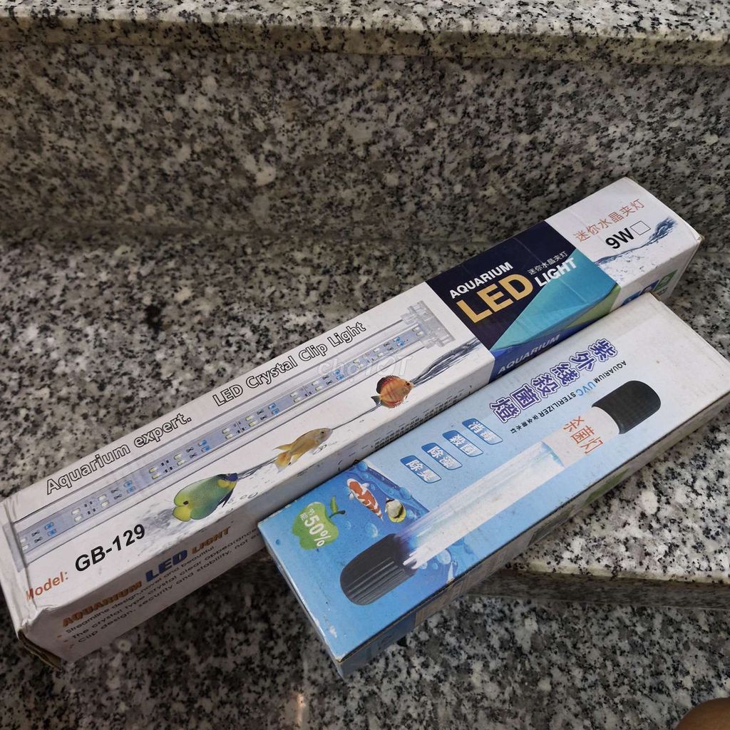 bộ 2 Đèn LED và dèn uv nuôi cá. Mua bán Đèn tại Quận Bình Tân Tp Hồ Chí Minh được đăng bởi LU VĨNH HÁN hình 1