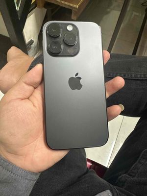 14pro pin zin 100 sạc 6 lần. ios gốc 17.2.1