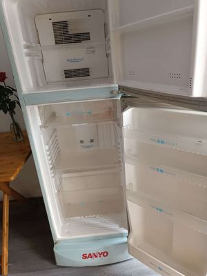 Tủ lạnh sanyo