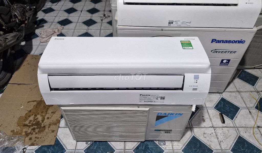 Máy lạnh daikin 1hp inveter mới 95% bao lắp đặt