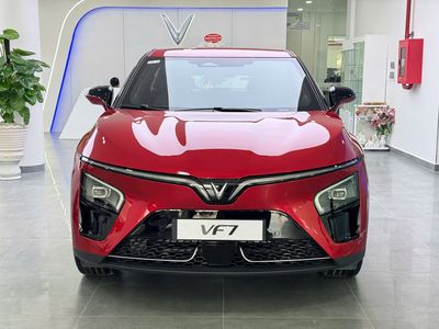 VinFast VF7 2025. Mua bán Ô tô tại Huyện Bình Chánh Tp Hồ Chí Minh được đăng bởi Kiện Vinfast