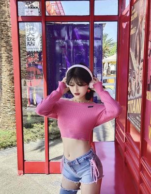 Áo Len Co Giãn. Mua bán Quần áo tại Thành phố Bà Rịa Bà Rịa - Vũng Tàu được đăng bởi Trần Thị Yến Nhi