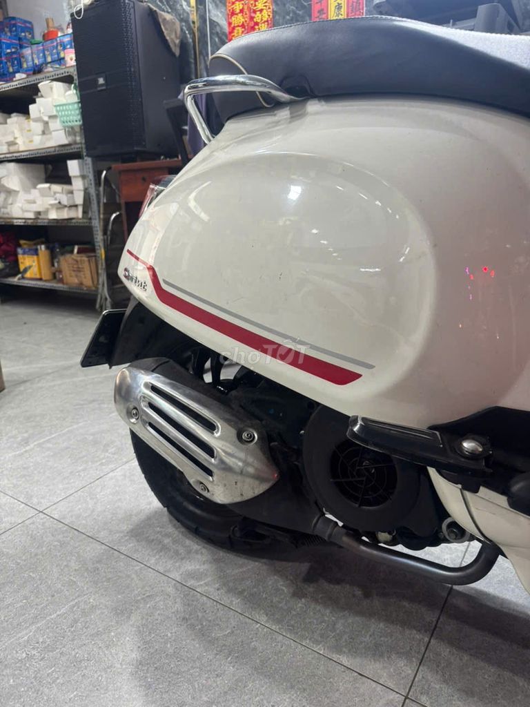 Cần bán xe Vespa Sprint S 125 ABS odo 9000km. Mua bán Xe máy tại Quận 11 Tp Hồ Chí Minh được đăng bởi Chuyên Bác Vinh hình 6