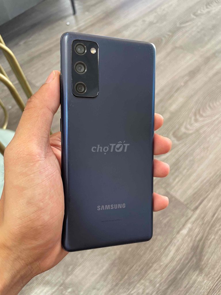 Samsung Galaxy S20 FE 8/256GB Xanh dương. Mua bán Điện thoại tại Quận 8 Tp Hồ Chí Minh được đăng bởi Lê Nguyễn Phúc Lộc hình 1