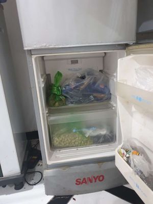 Tủ lạnh sanyo 120l 980k lh ***