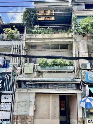 BÁN GẤP NHÀ 2 MẶT TIỀN TRƯỚC SAU NGAY CỔNG NHÀ GA T3. Mua bán nhà ở tại Quận Tân Bình Tp Hồ Chí Minh được đăng bởi Trinh Dương